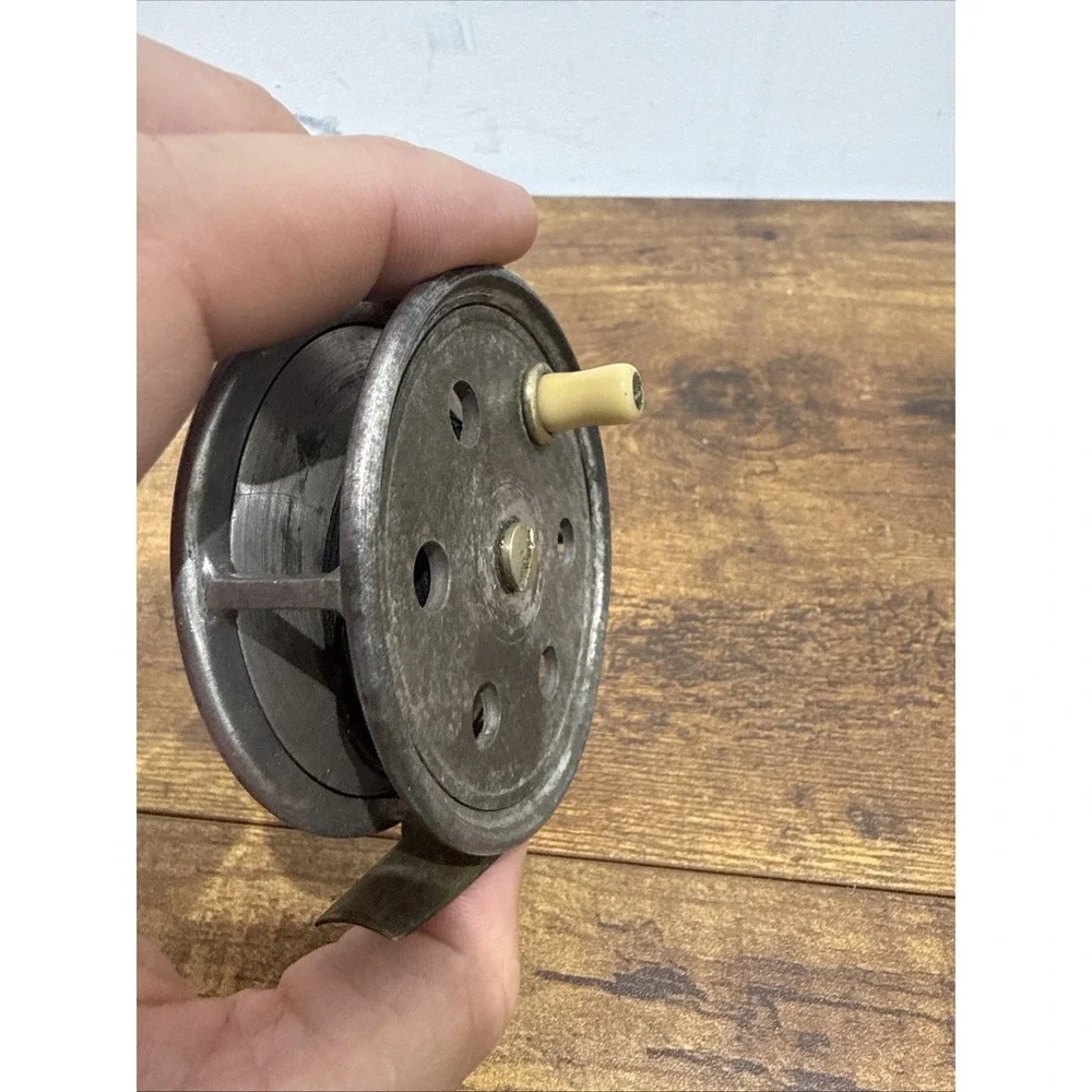 Vintage Sturdibilt Wanita Fly Reel Rare Fishing